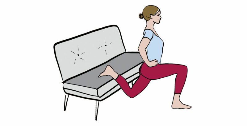 Illustration einer Frau, die einen Ausfallschritt mit dem hinteren Bein auf dem Sofa macht.